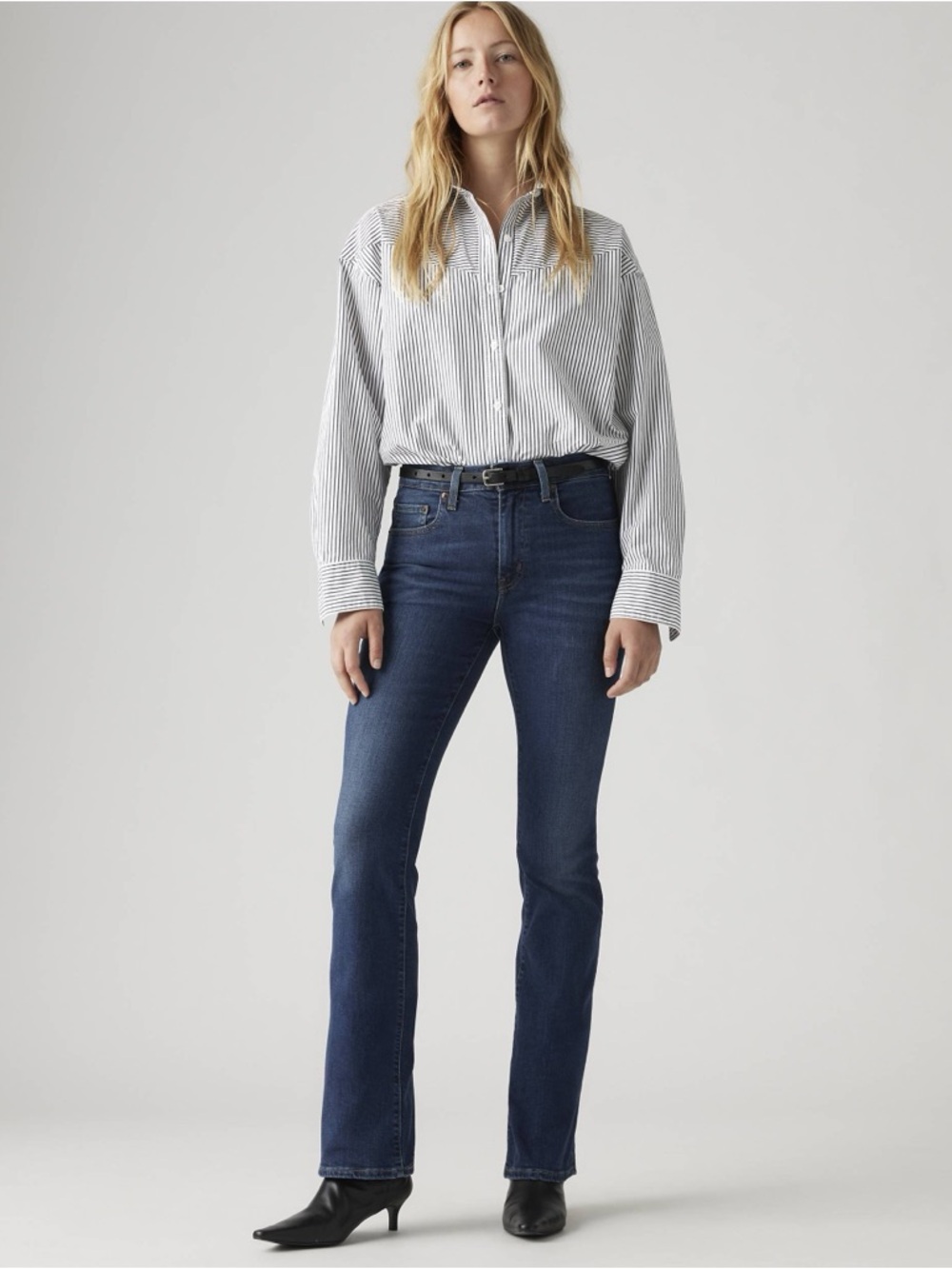 Levi’s 725 HIGH RISE BOOTCUT WOMEN'S JEANS dark wash classic